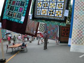quilts on the avenue 7